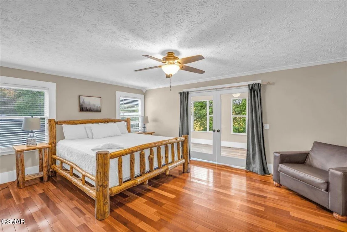 Photo of 1463 Red Cedar Lane