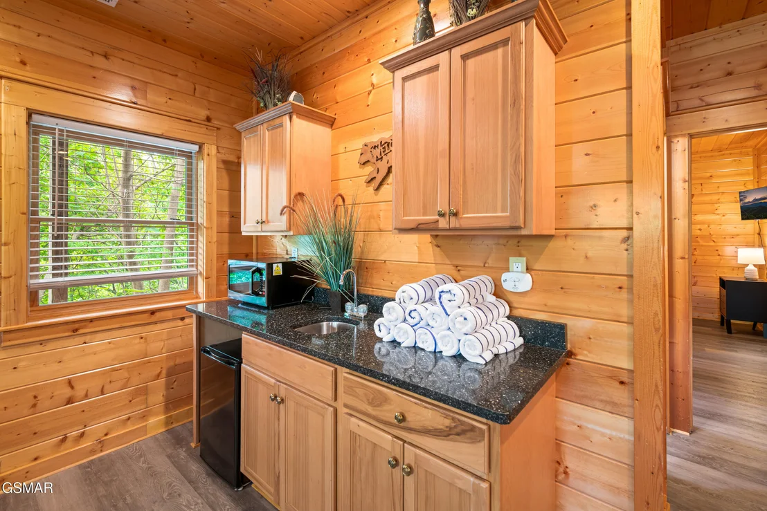Photo of 4160 High Ridge Way