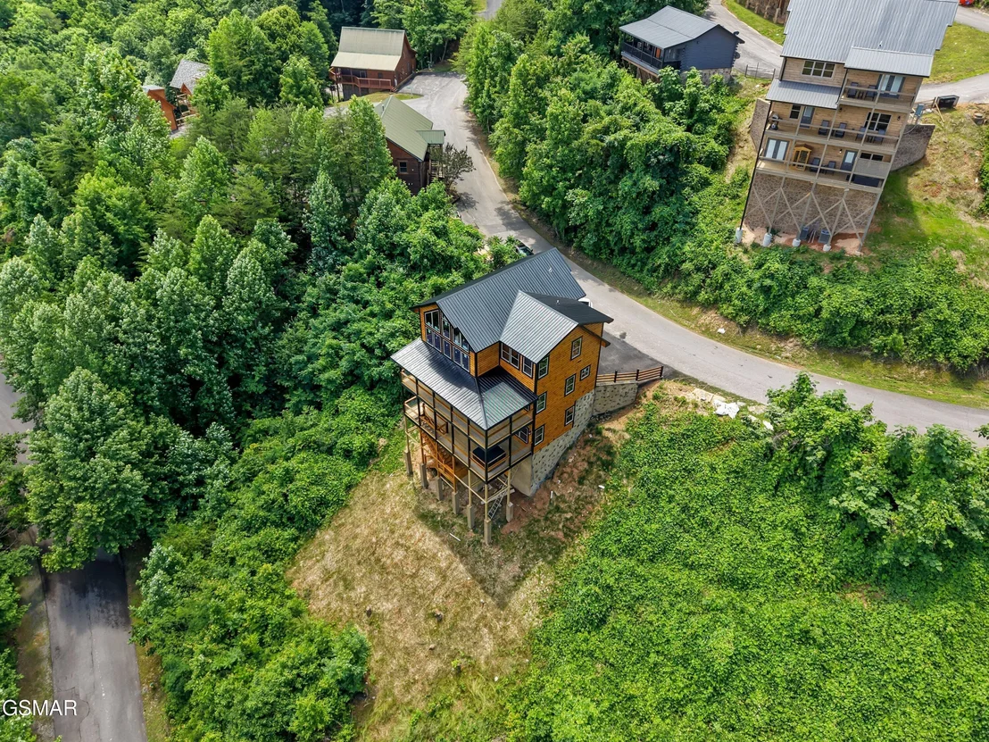 Photo of 3262 Pine Peak Way