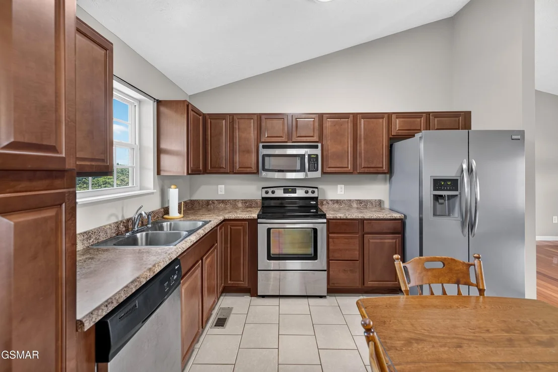 Photo of 620 Hills Gate Circle