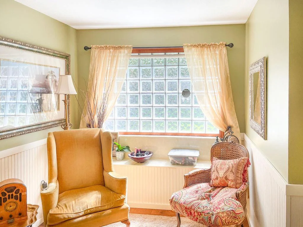 Photo of 1349 Beechview Drive