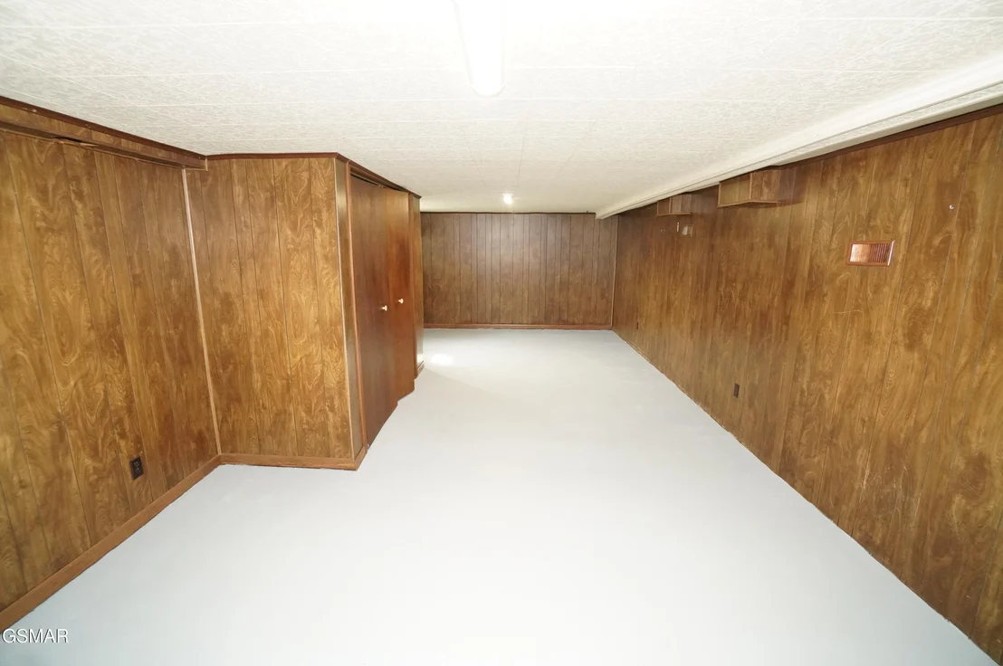 Photo of 633 Shaver Drive