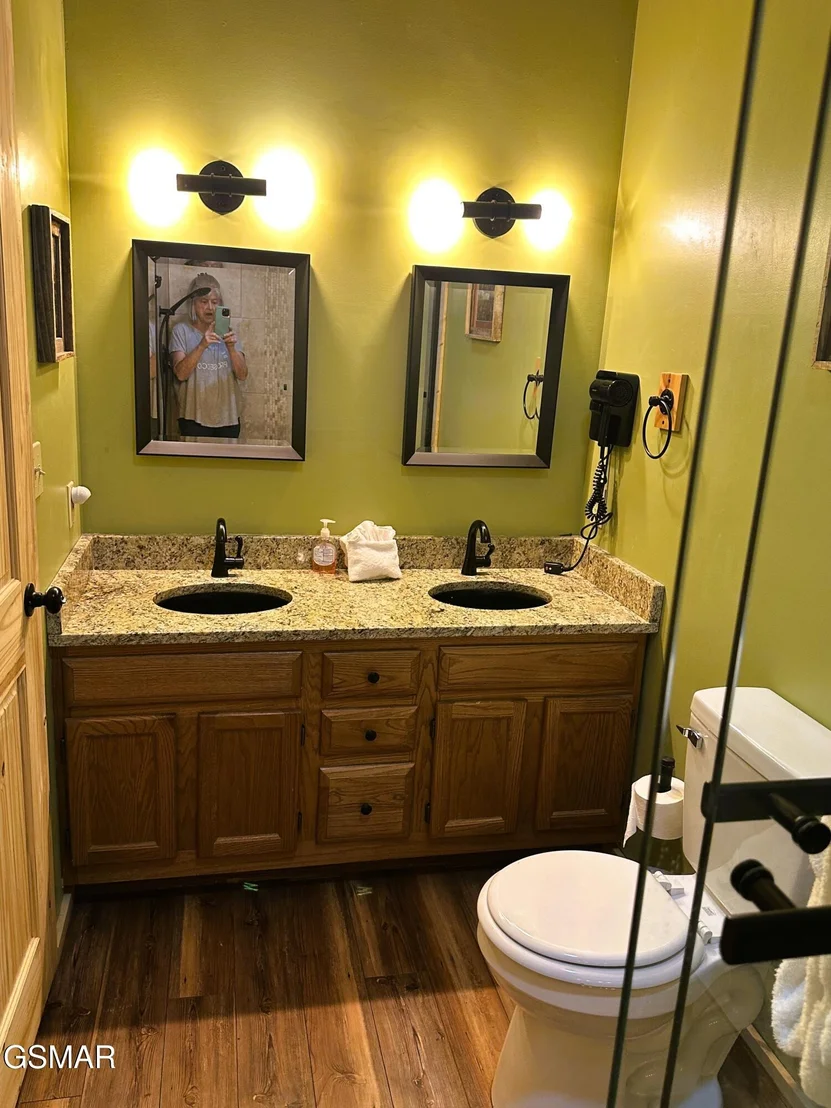 Photo of 905 Sunrise Boulevard