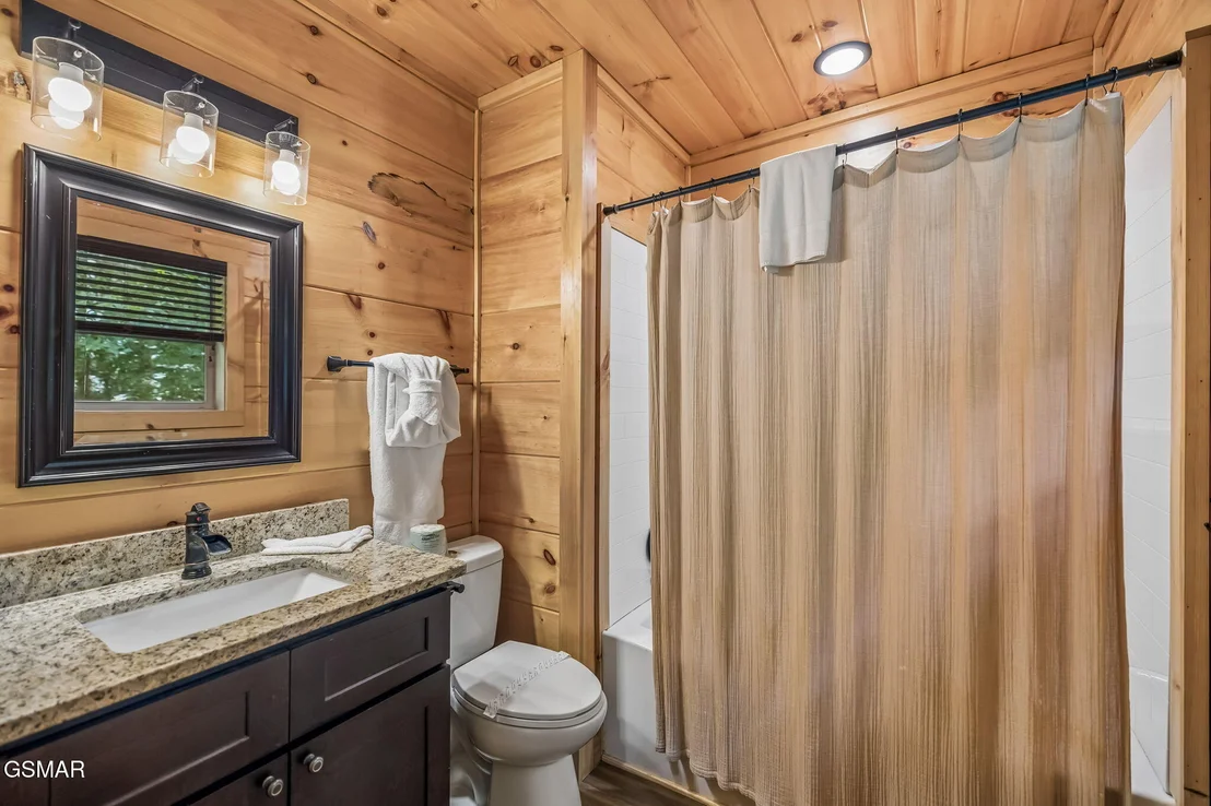 Photo of 1615 Bear Valley Road