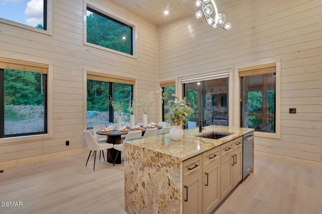Photo of 3219 Old Mountain Road