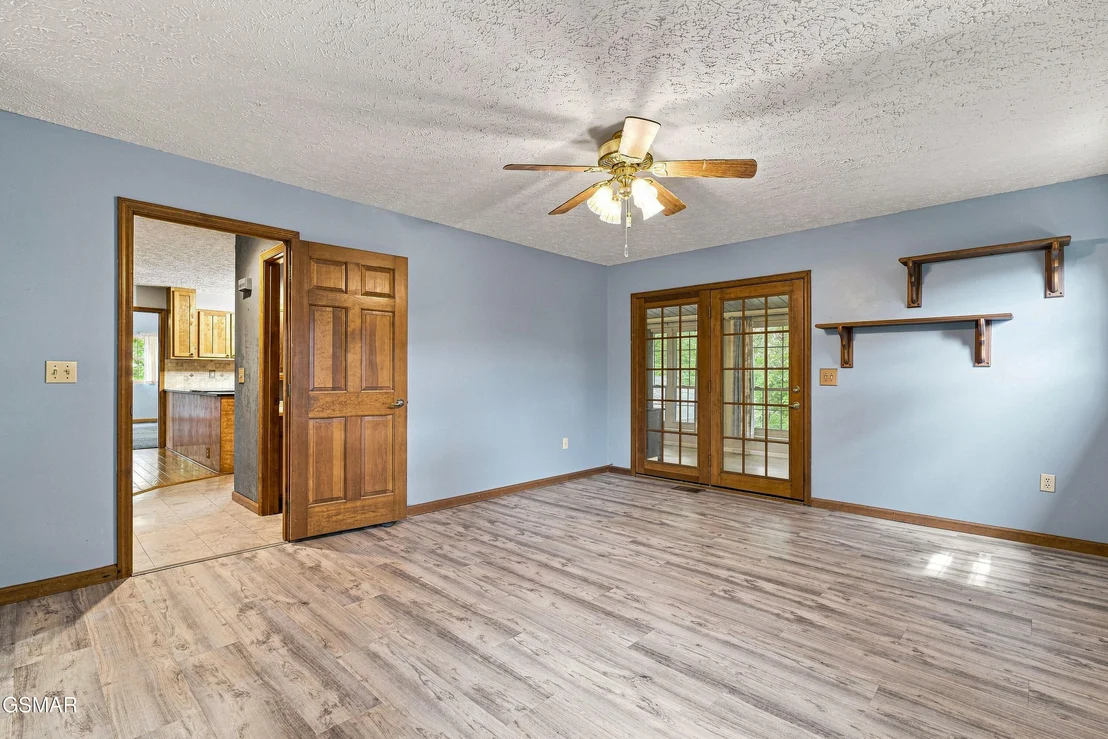 Photo of 2459 Amanda Lane