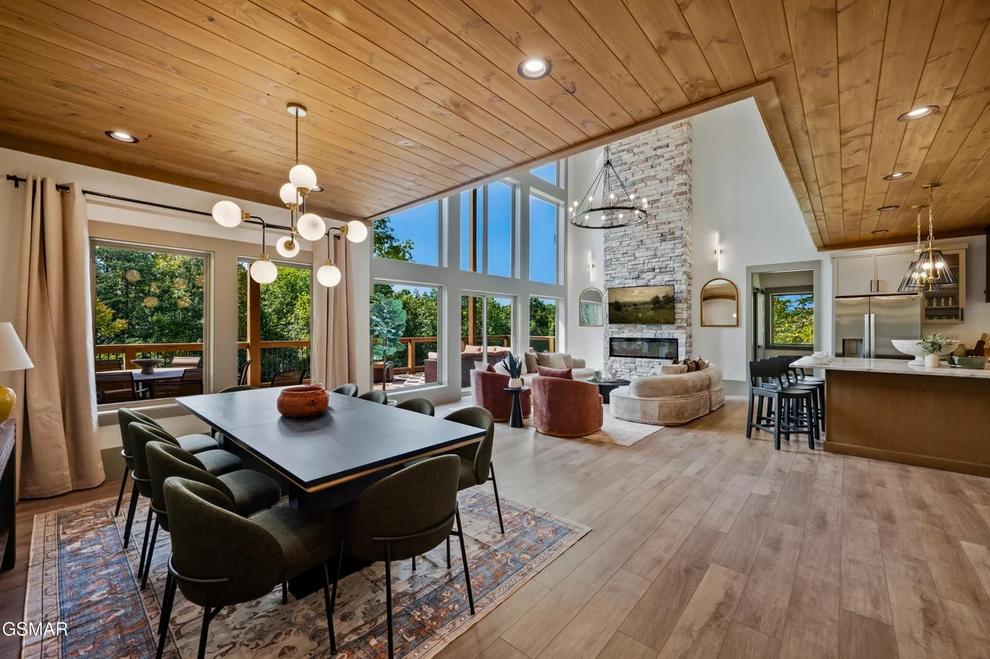 Photo of 3839 Revetta Circle