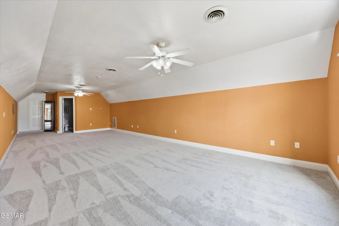 Photo of 339 Riverdale Drive