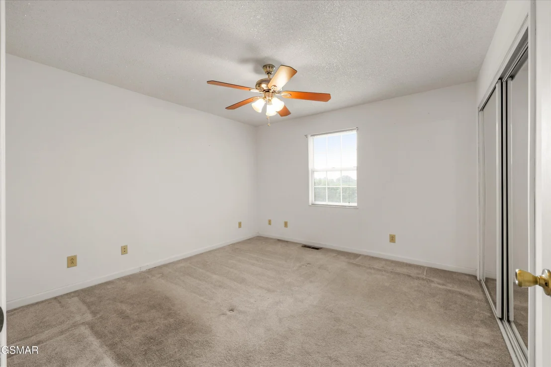 Photo of 632 Mountain View Drive
