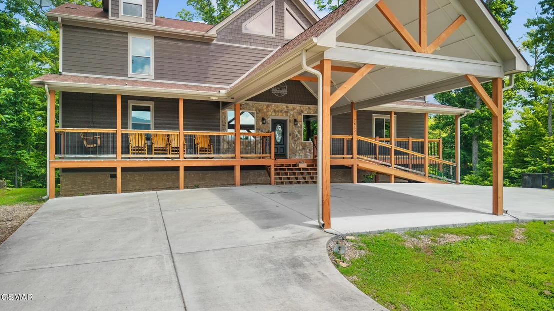 Photo of 2612 Cloud View Drive