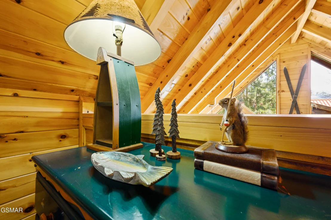Photo of 242 Alpine Mountain Way