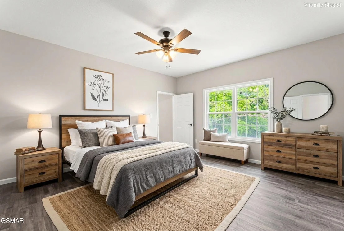 Photo of 2102 Kings View Loop