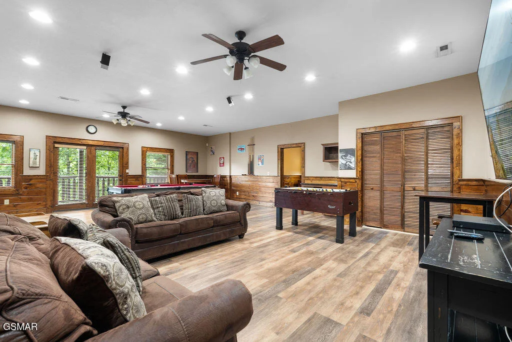 Photo of 326 Alpine Mountain Way