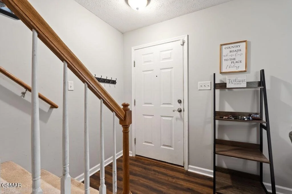 Photo of 3709 Holgate Lane