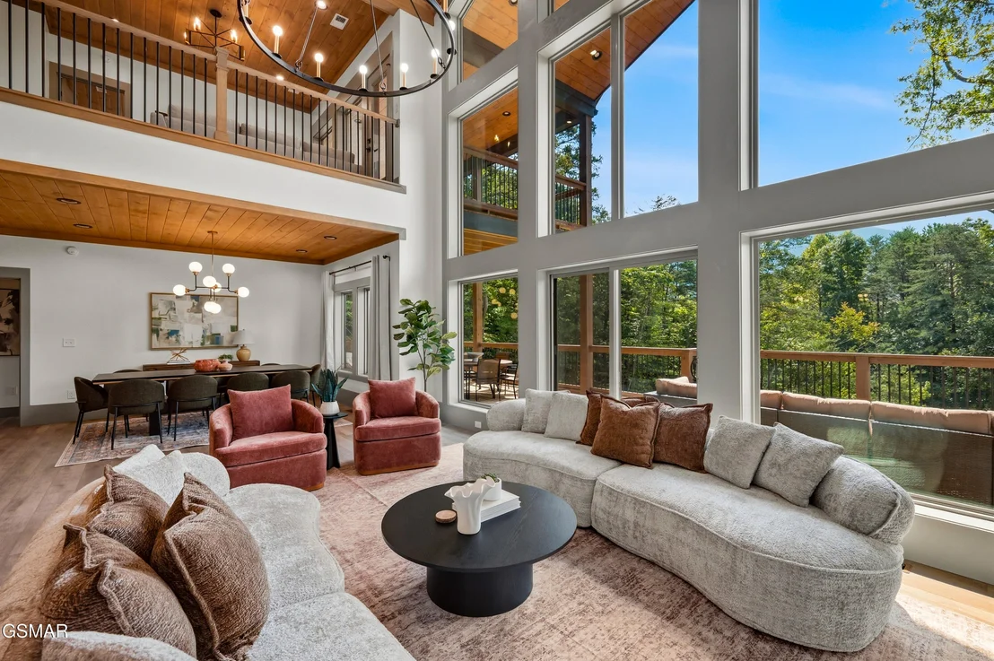 Photo of 3839 Revetta Circle