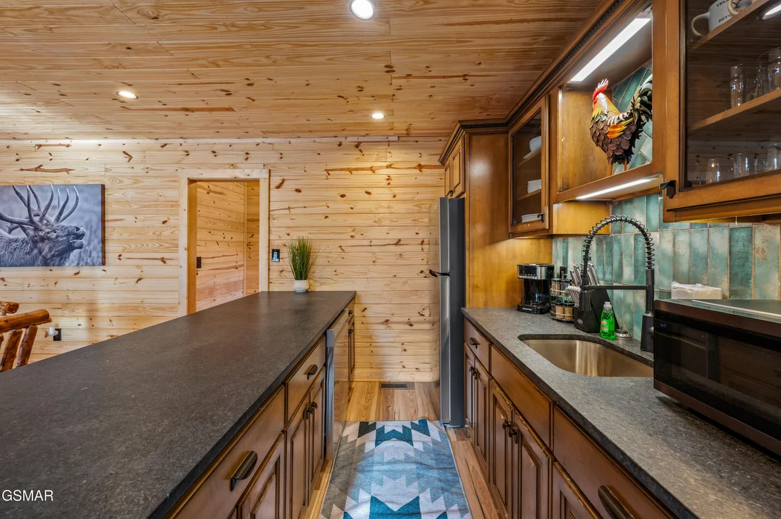 Photo of 311 Indian Knob Circle