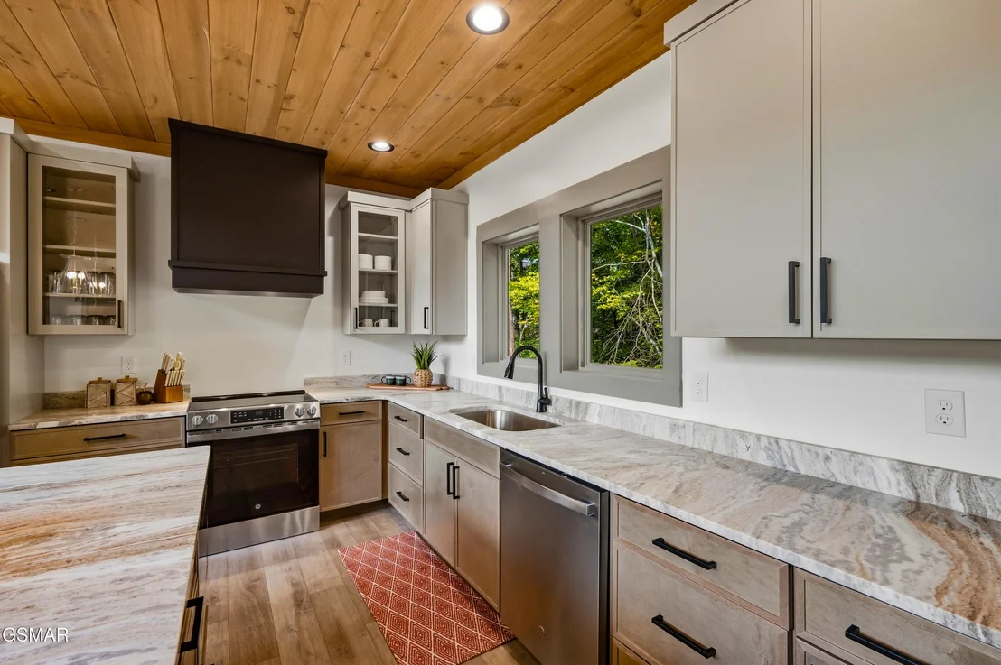 Photo of 3839 Revetta Circle