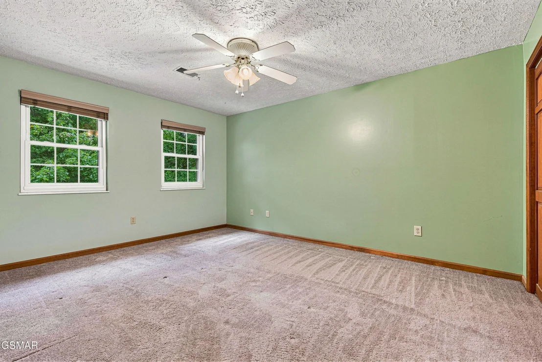 Photo of 2459 Amanda Lane