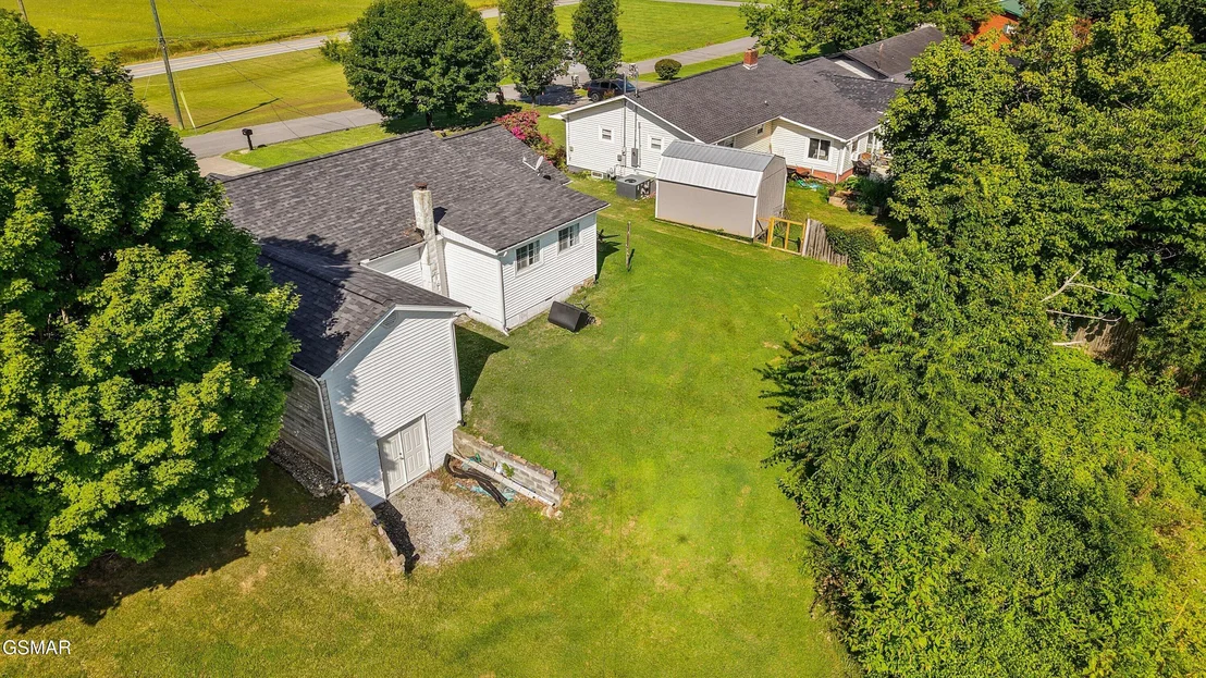 Photo of 1356 Bluegrass Road