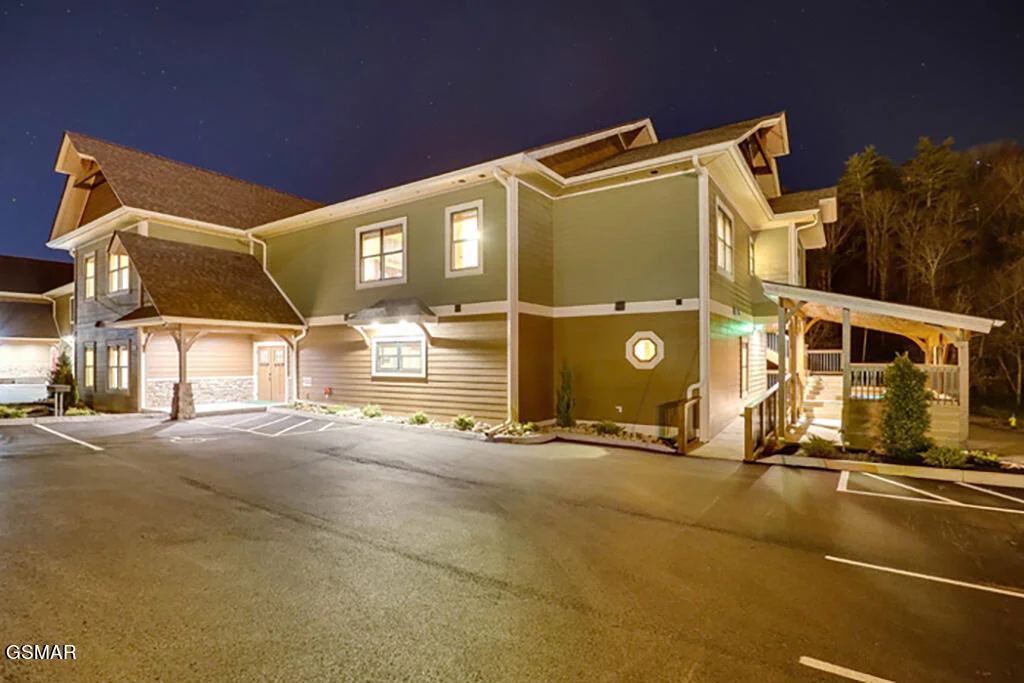 Photo of 3227 Mayes Loop Road