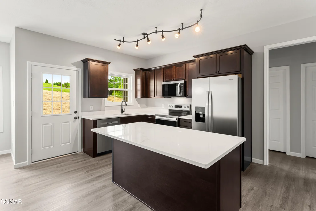 Photo of 2050 Kings View Loop