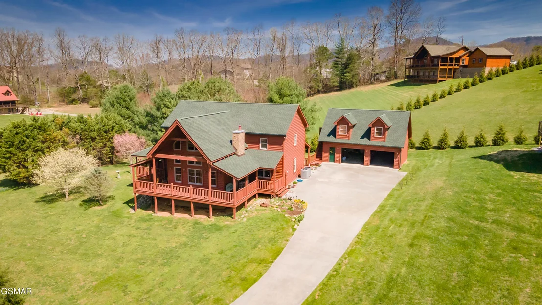 Photo of 3385 Clear Valley Drive
