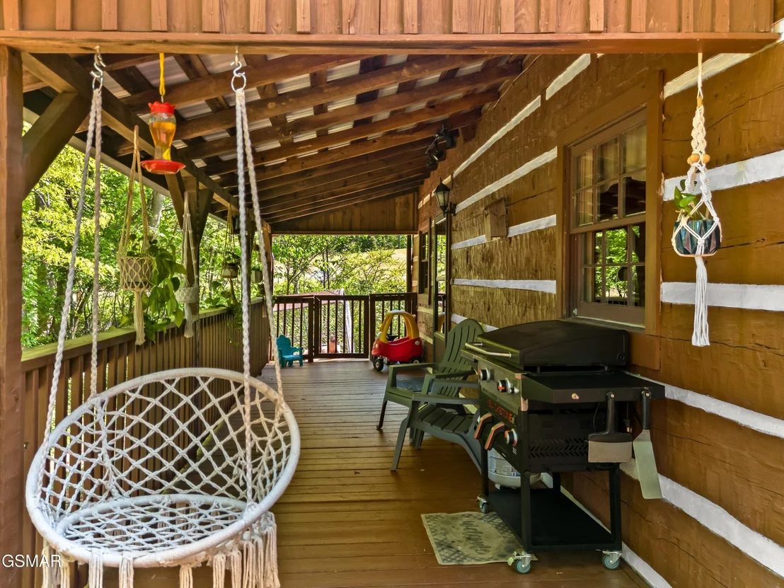 Photo of 874 Layman Drive