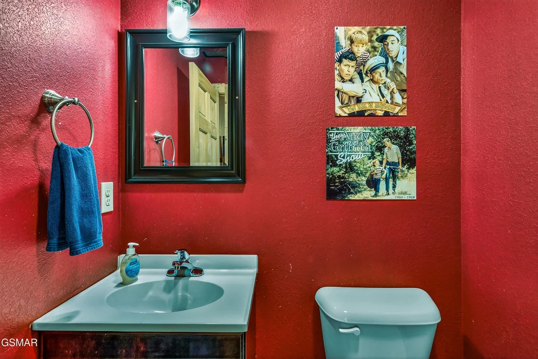 Photo of 3922 Valley View Drive