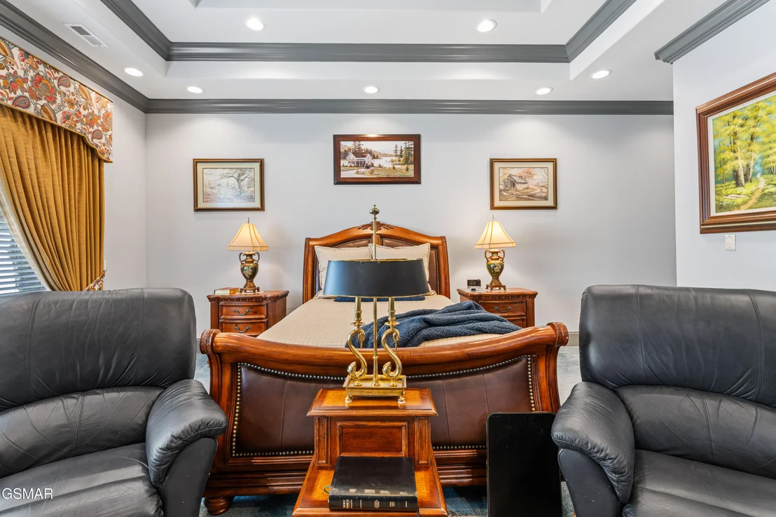 Photo of 2399 McCleary Road
