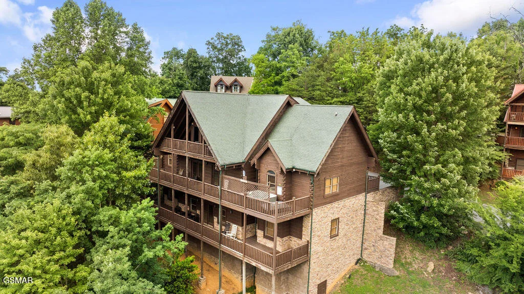 Photo of 326 Alpine Mountain Way