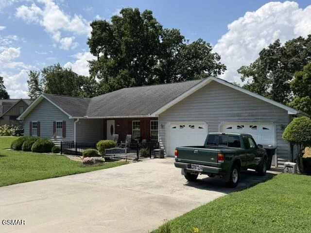 Photo of 309 Riverdale Drive