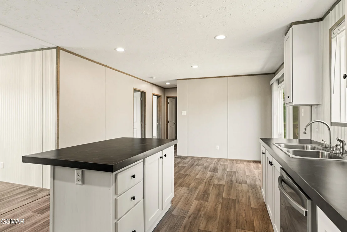 Photo of 147 Hill Loop Rd