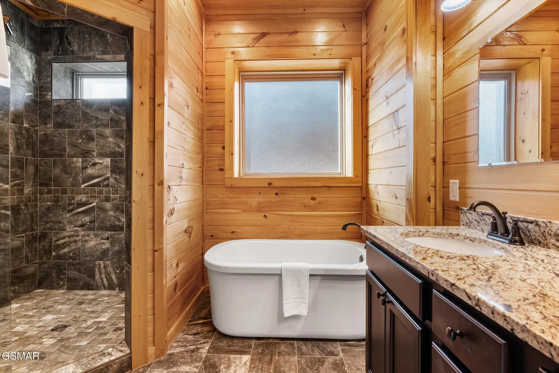 Photo of 2804 Murray Ridge Road