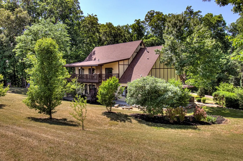 Photo of 1448 Peach Tree Street