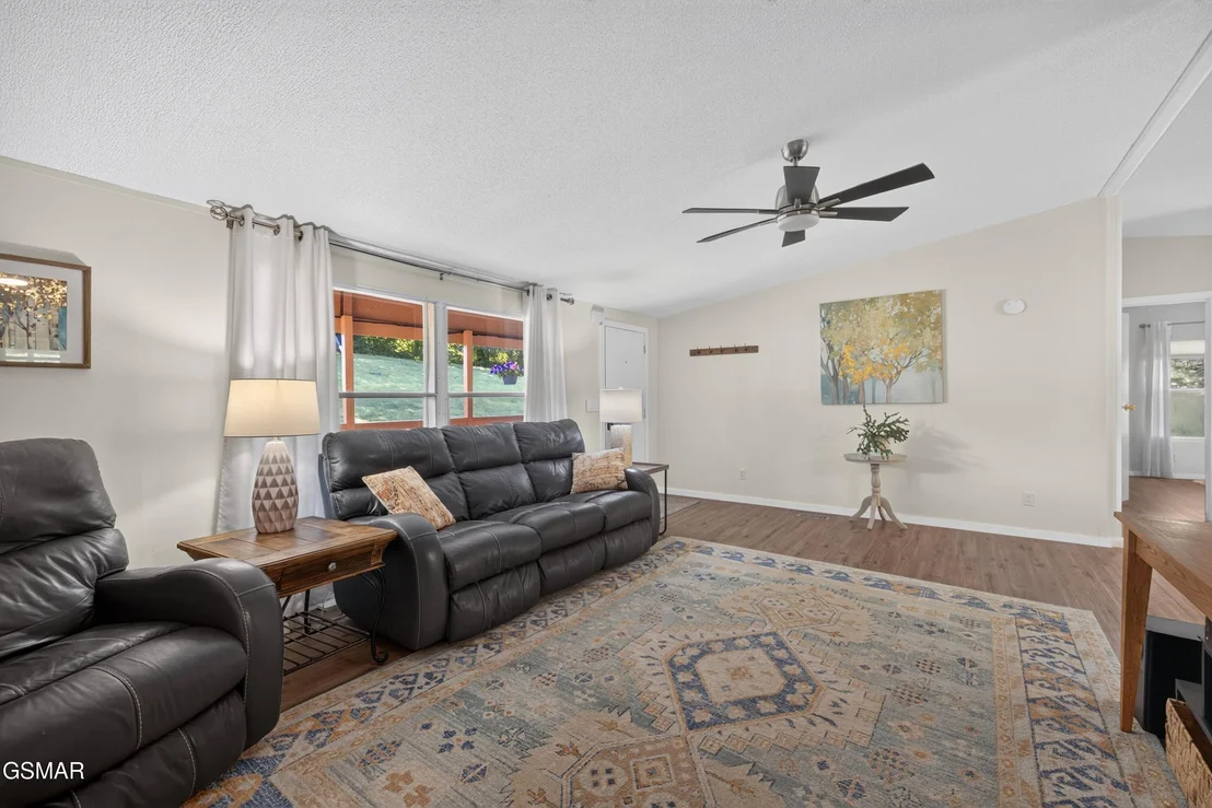 Photo of 267 Pine Ridge