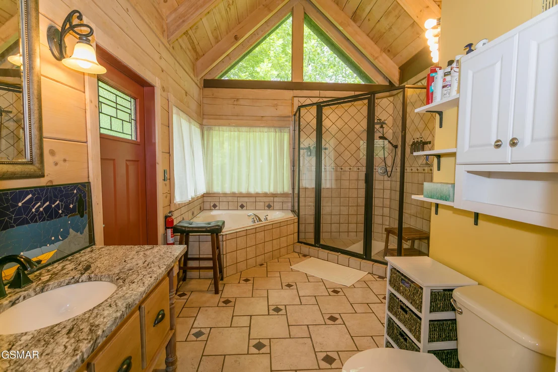 Photo of 4482 Whetstone Road