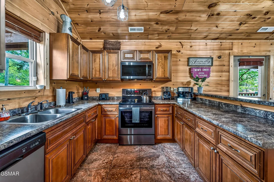 Photo of 3922 Valley View Drive