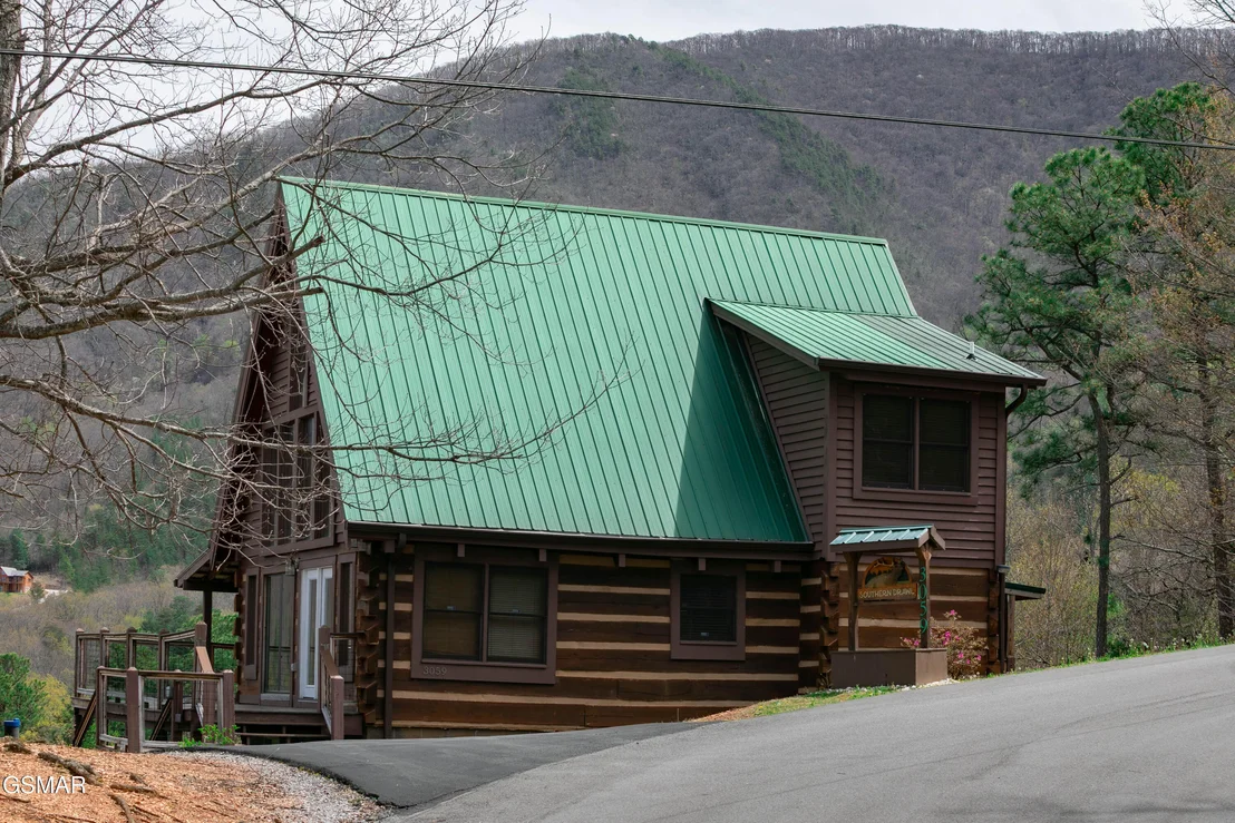 Photo of 3059 Perry Circle & Lot 11 Lane