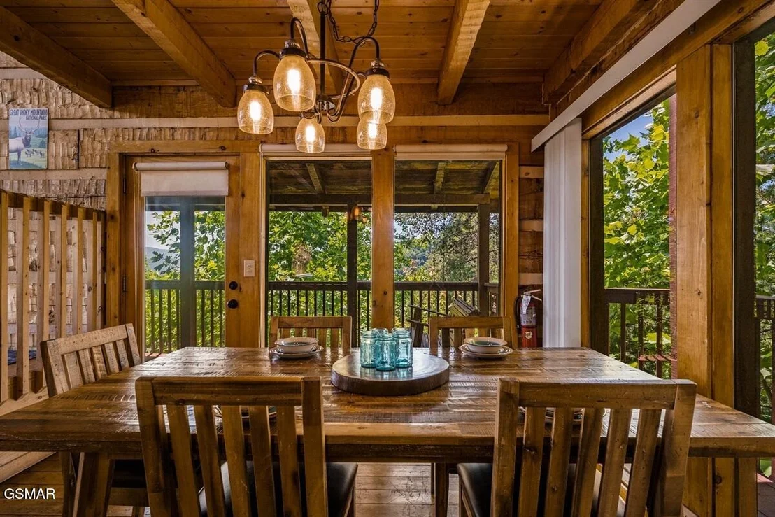 Photo of 2086 Bluff Mountain Road
