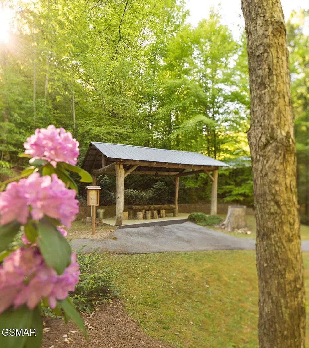 Photo of 424 Country Path Way