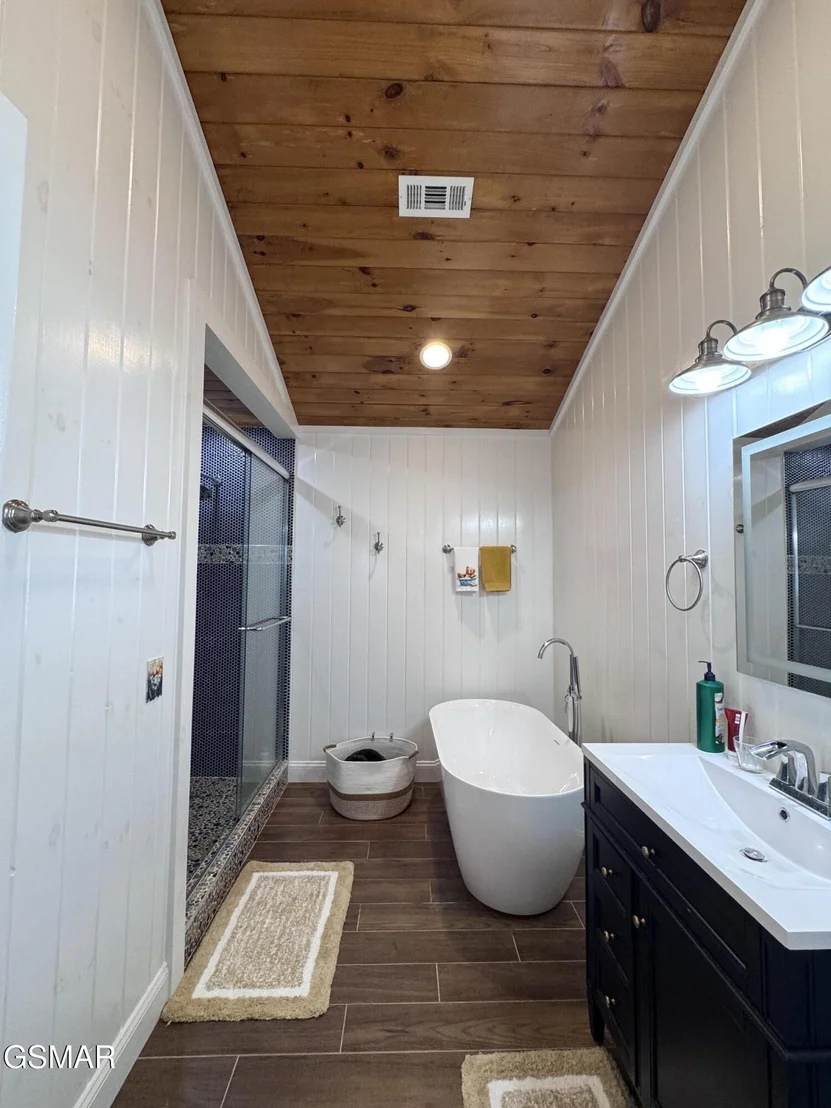 Photo of 424 Country Path Way