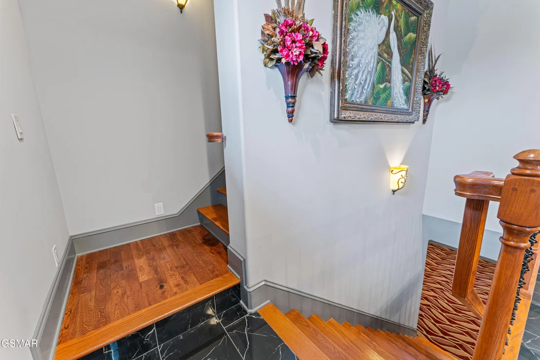 Photo of 2399 McCleary Road