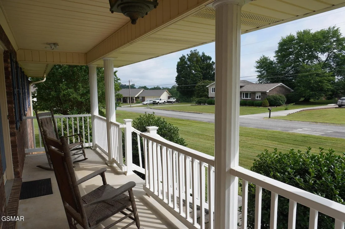 Photo of 633 Shaver Drive
