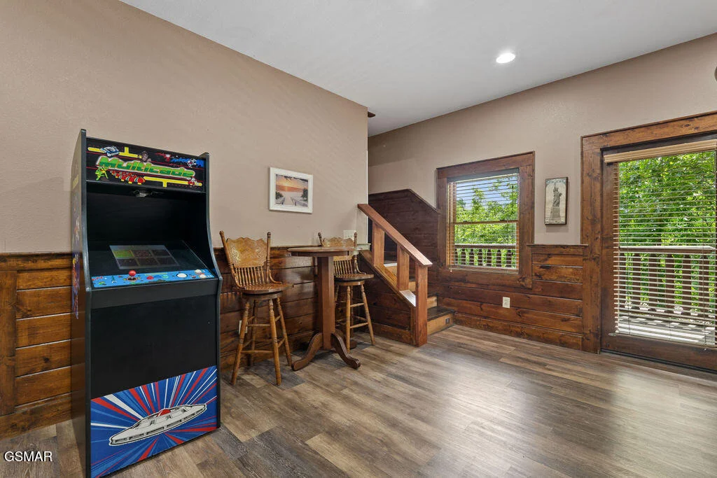 Photo of 326 Alpine Mountain Way