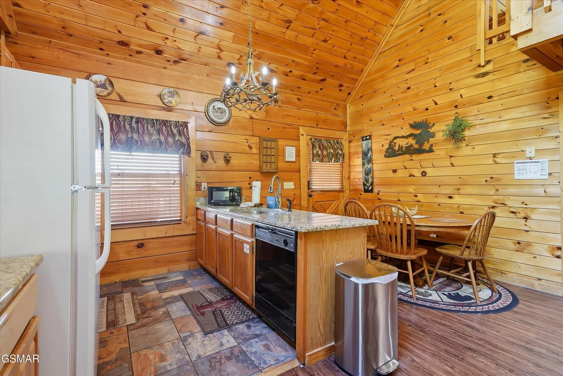 Photo of 1824 Trout Way