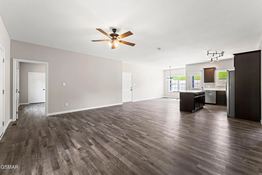 Photo of 2102 Kings View Loop
