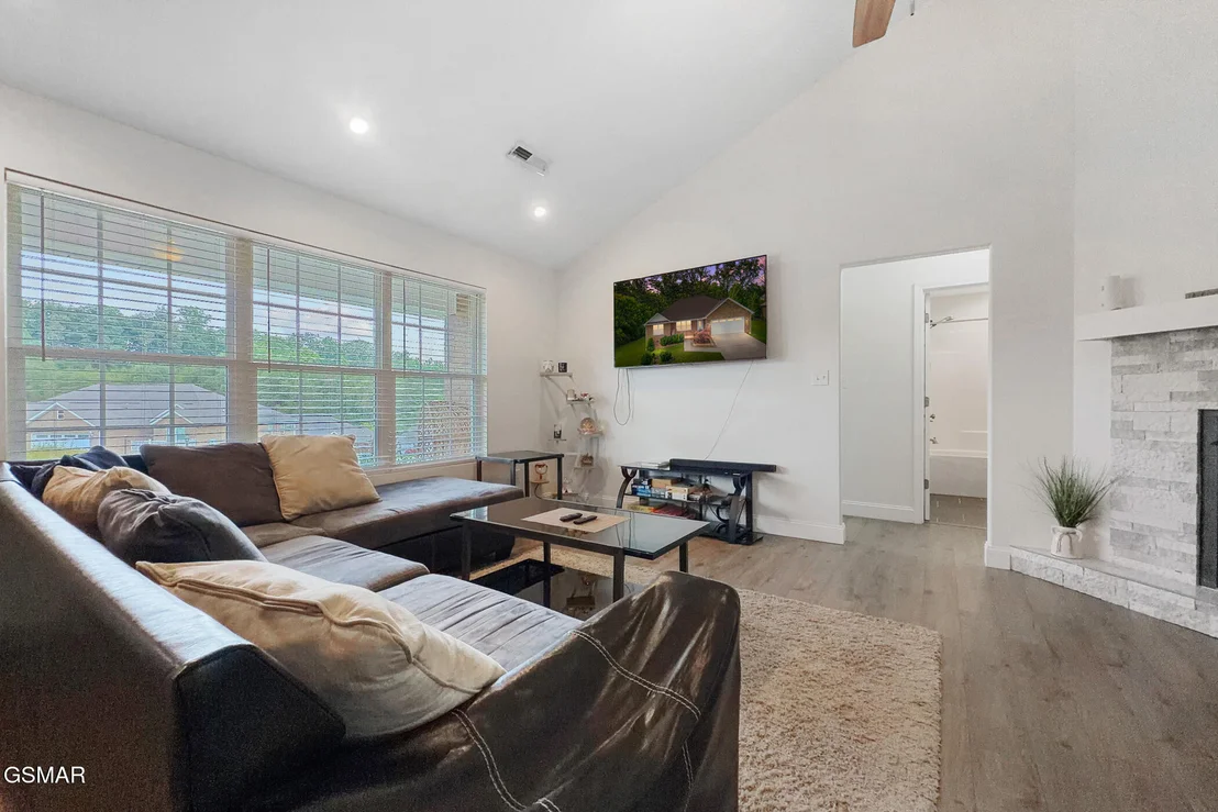 Photo of 2122 Zion Drive
