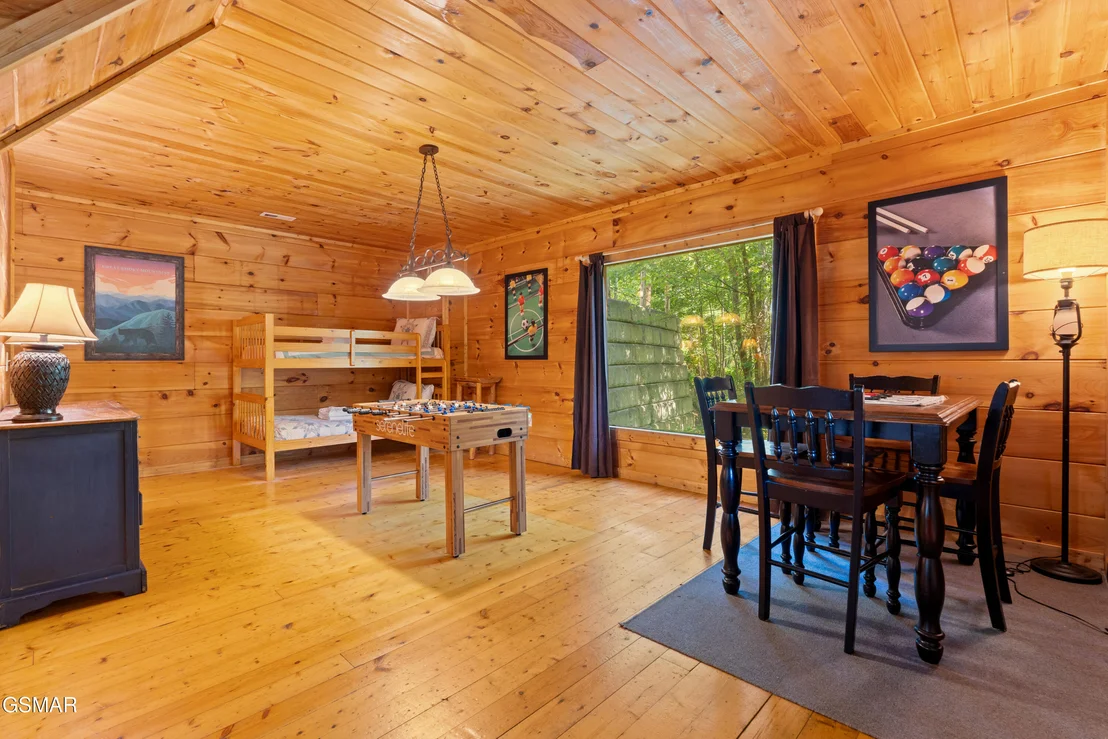 Photo of 2408 Balsam Circle