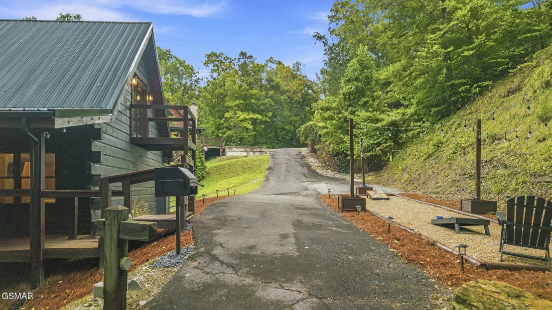 Photo of 120 Daryl Way