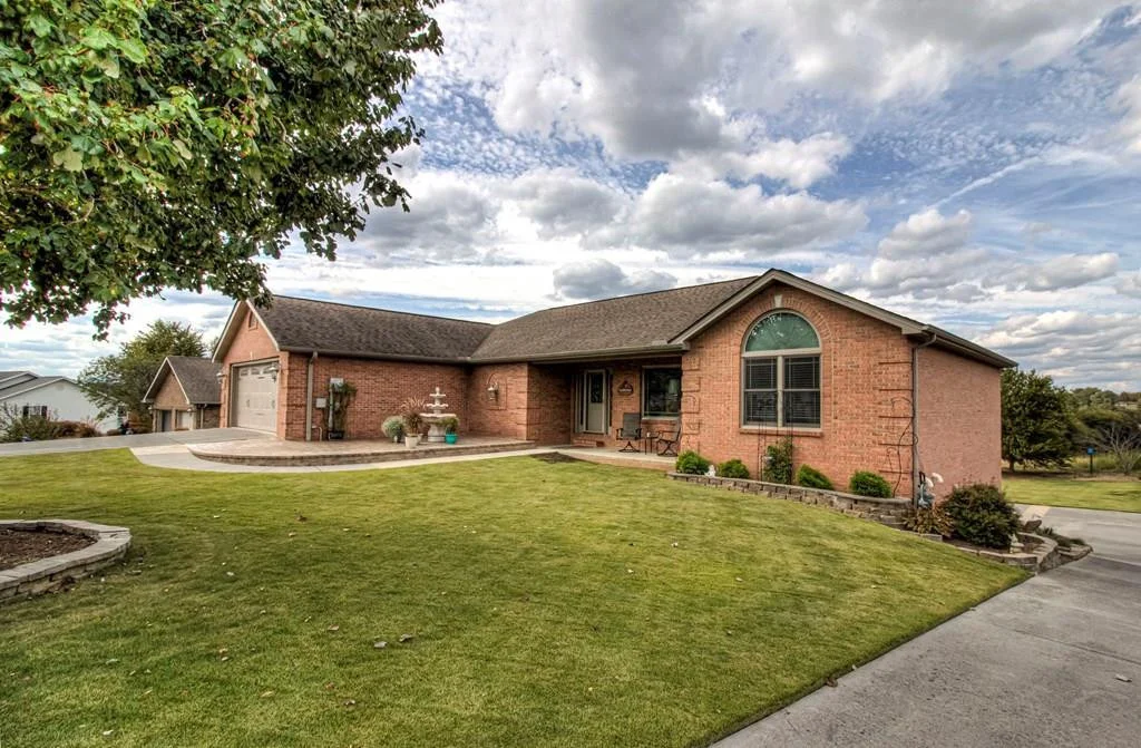 Photo of 3090 Shaconage Trail